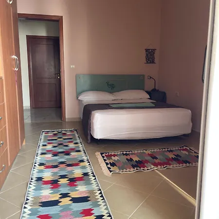 Grandpas House Seaview Homestay *